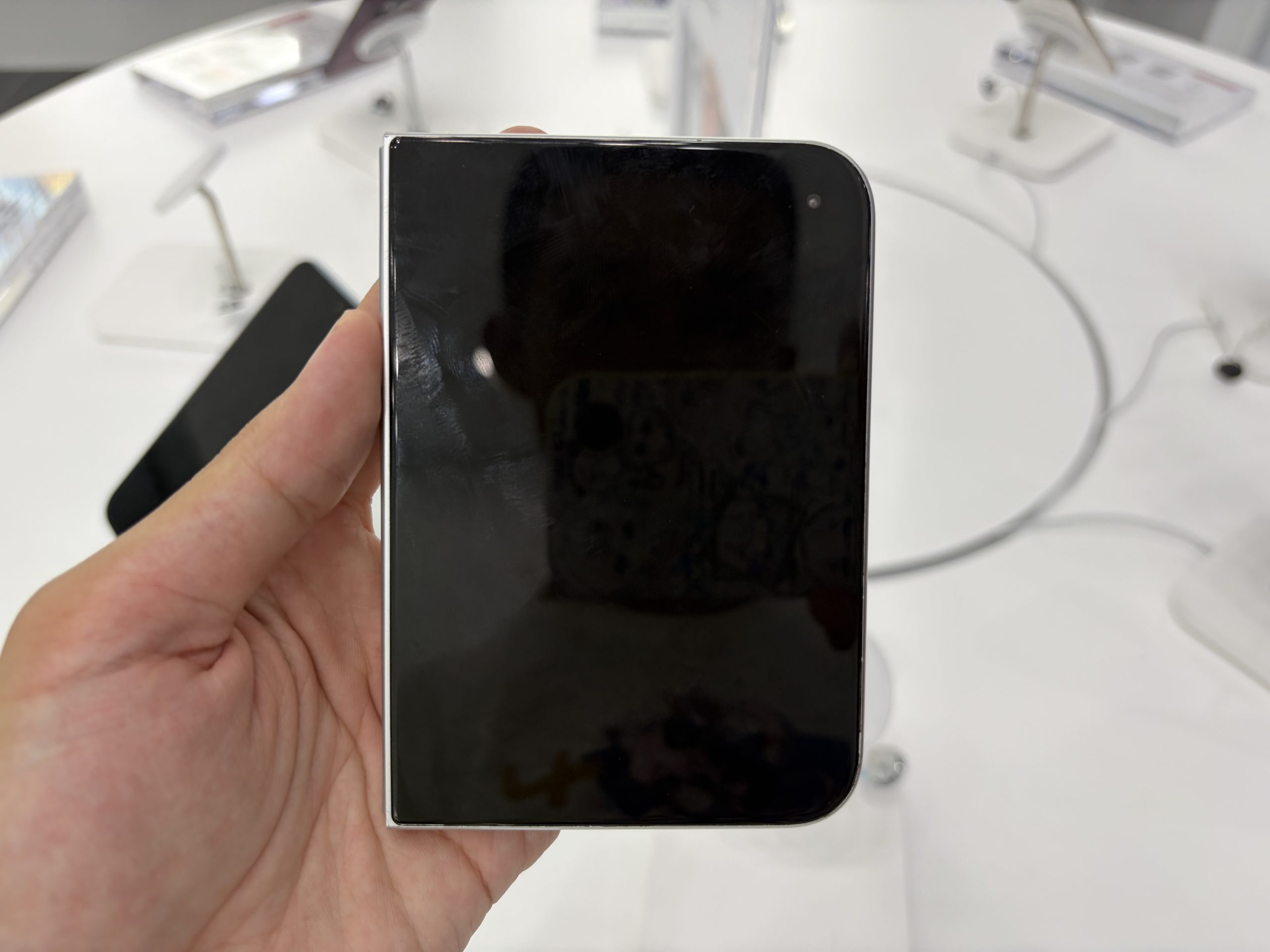 Apple iPhone Duo, front view.